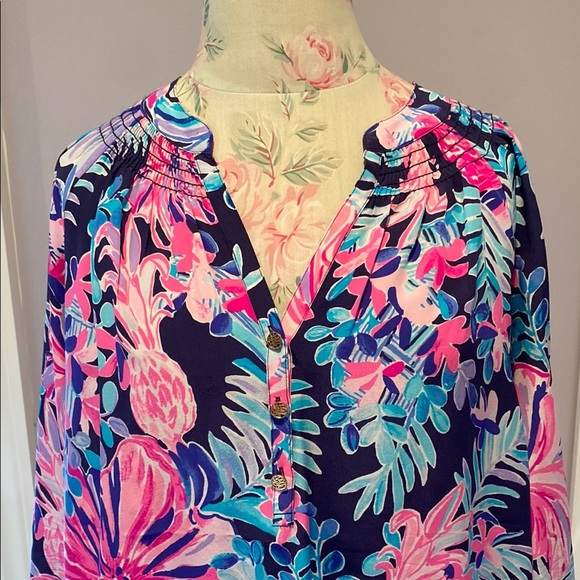Lilly Pulitzer Elsa Silk toPink and Blue Long Sleeve Blouse - Picture 3 of 11